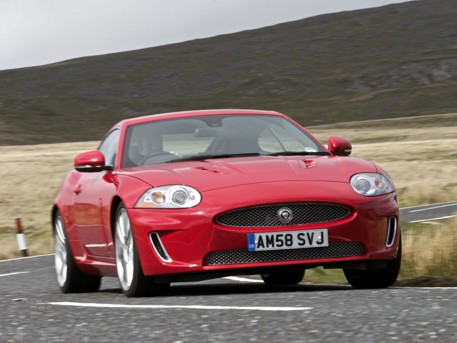  Jaguar XKR Coupe 2009 года  (UK) (фото 7 из 9)